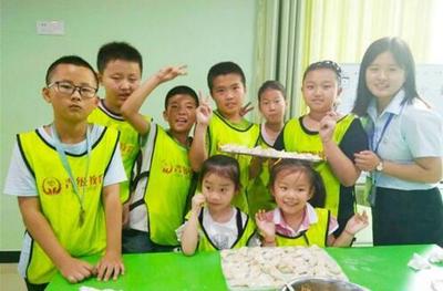 校園、家園與托管站 探尋中小學(xué)生成長(zhǎng)的最優(yōu)解